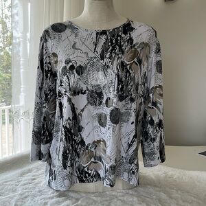 Tan Jay Petite silver accent print top size large